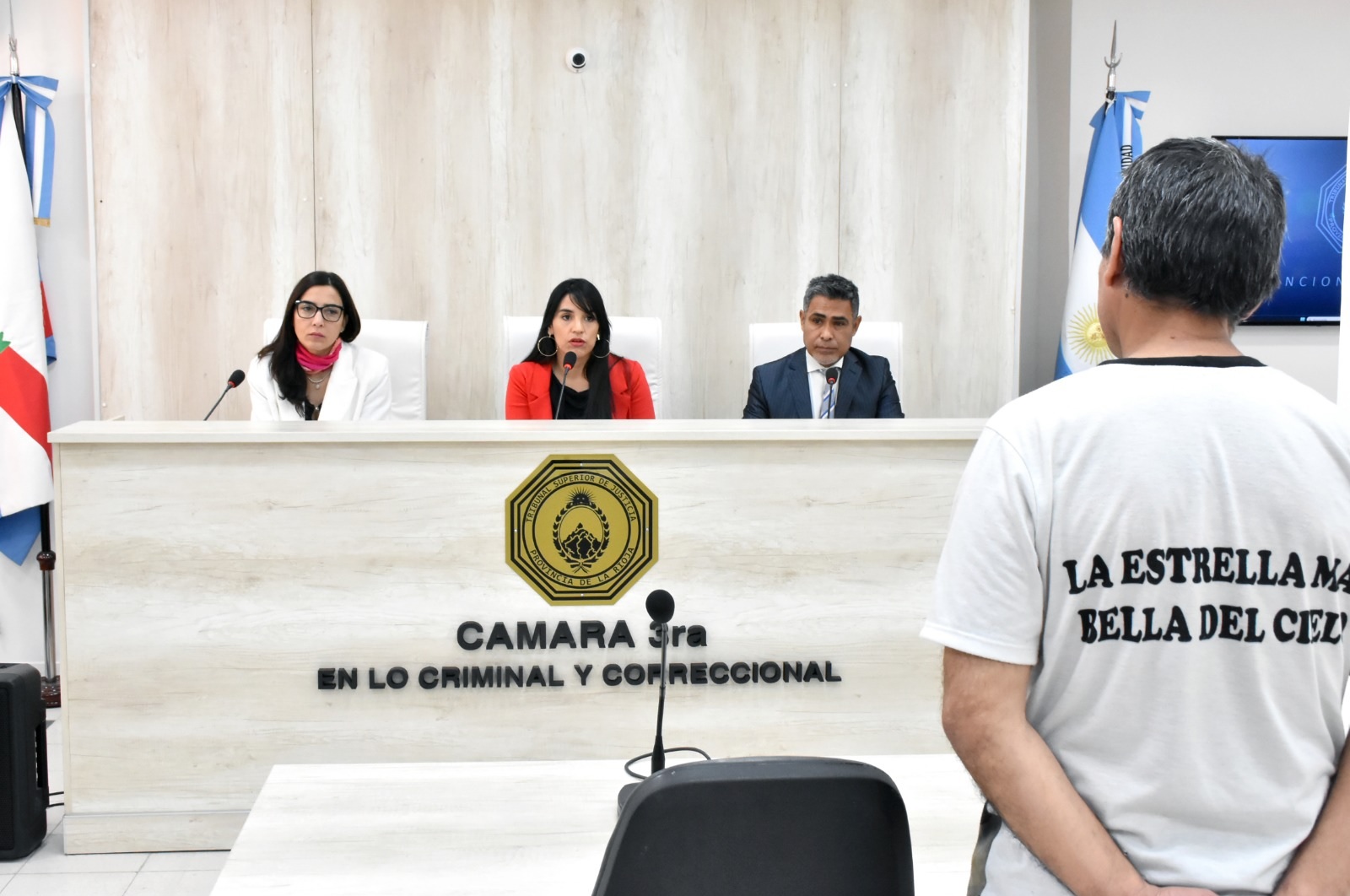 CONTINÚAN LAS TESTIMONIALES POR LA MUERTE DE UNA NIÑA EN LA ZONA SUR