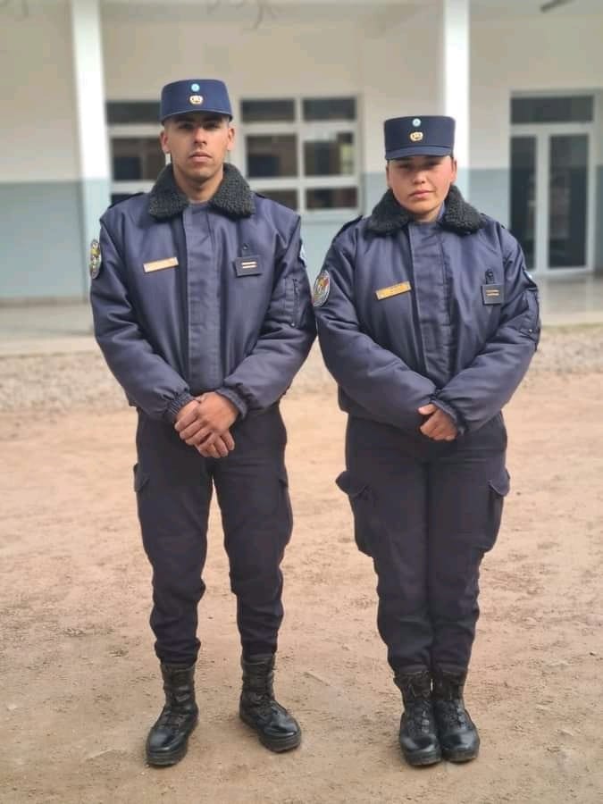 CUANDO SE TOMA LA PROFESION CON PURO AMOR: DOS CADETES DE SEGUNDO AÑO REALIZARON LOS PRIMEROS AUXILIOS Y SALVARON LA VIDA A UNA MUJER EN LA VIA PÚBLICA      