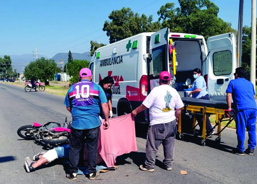 ACCIDENTE GRAVE EN RUTA 5: MOTOCICLISTA IMPACTO CONTRA EL BOULEVARD 