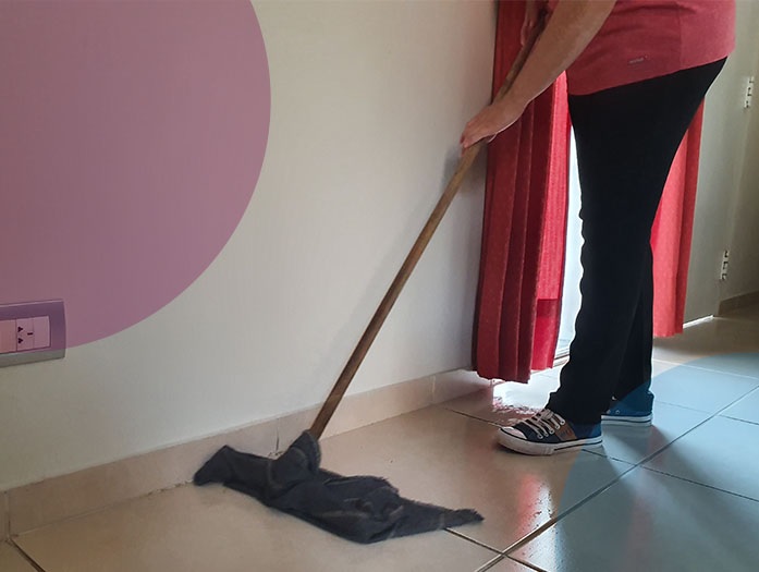 ¿Cuánto se paga la hora de una empleada doméstica?