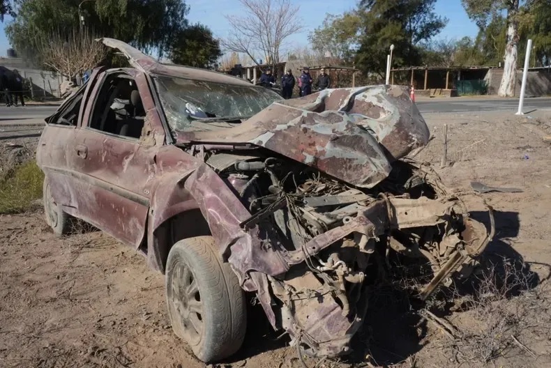 SAN JUAN: Tragedia vial en 9 de Julio: Un joven fallecido y dos heridos graves tras violento vuelco