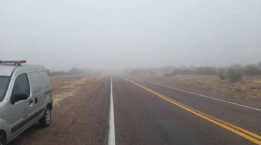 Las rutas de San Juan con hielo, lloviznas y neblina por el frío
