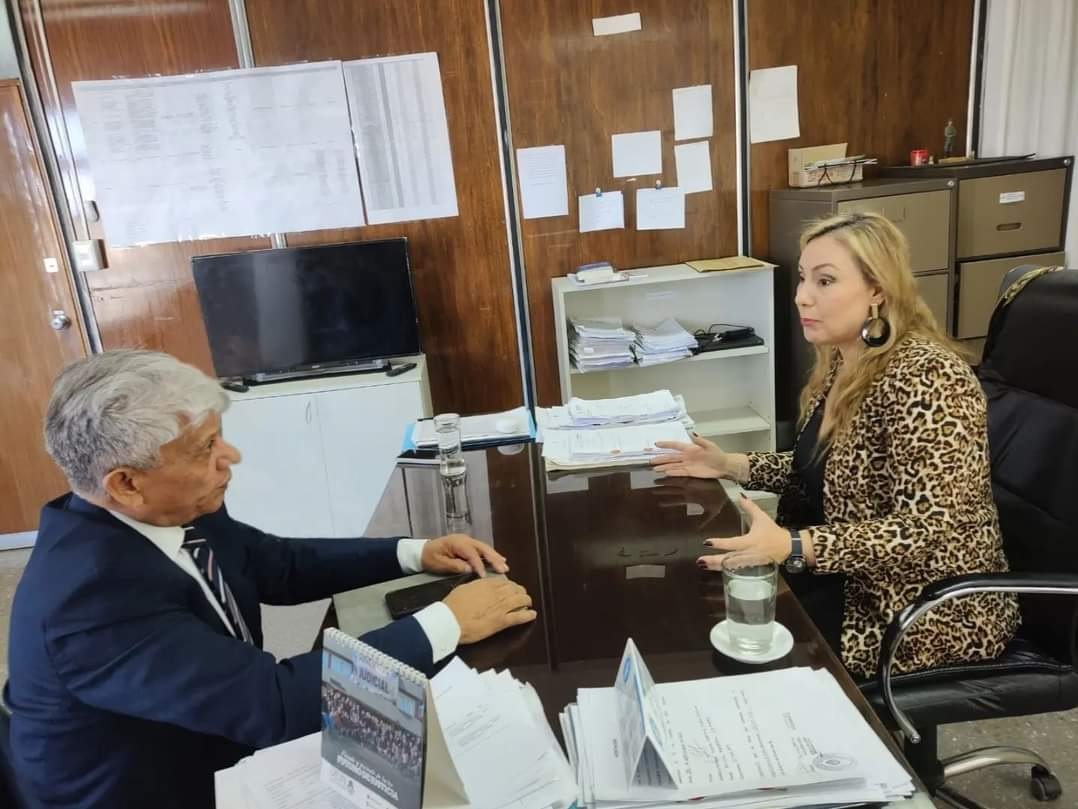 SECRETARIO DE SEGURIDAD PEDRO FUENTES SE REUNIO CON LA FISCAL FEDERAL Dra. MARIA VIRGINIA CARMONA 
