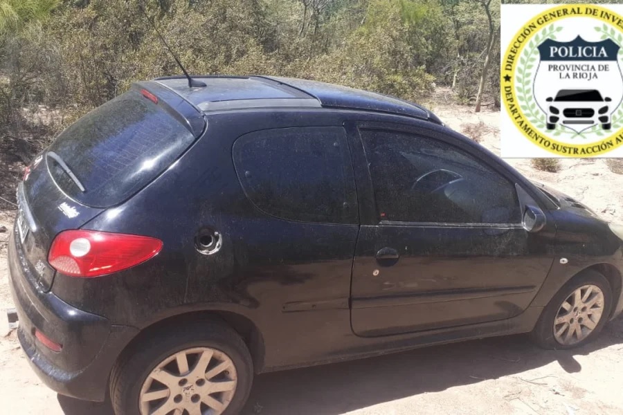 La Policía encontró un auto abandonado que tenia pedido de secuestro