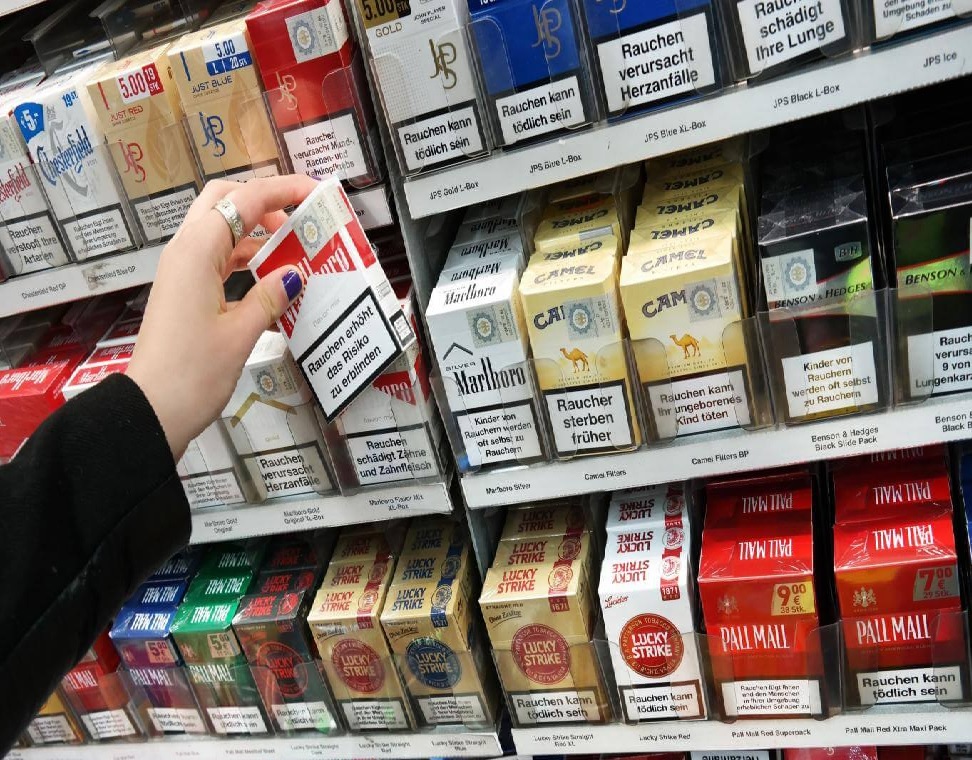 Vuelven a subir los cigarrillos